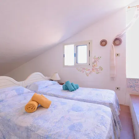 Ferienhaus 1 Bedroom Beautiful In *